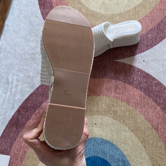 Brand New White Woven Platform Sandals - Picture 5 of 5